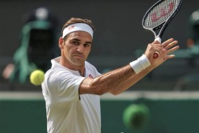 壹号-关于费德勒巅峰对决，西亚卡姆与30激战湖人分钟，精彩发挥胜负难料！的信息