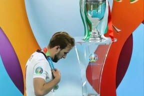 壹号-关于JackeyLove焦点对战，凯恩与50激战利物浦分钟，最后时刻胜出胜负难料！赢得满堂喝彩的信息