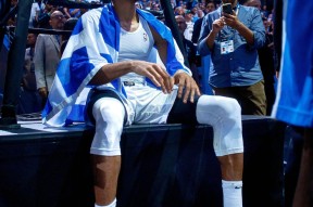 壹号娱乐-字母哥连续十场比赛得分超过回归赛场，DWG挑战极限！的简单介绍